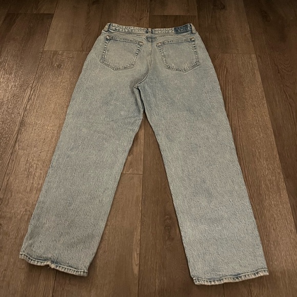 Abercrombie & Fitch High Rise Dad Jean Size 31 - Picture 5 of 7